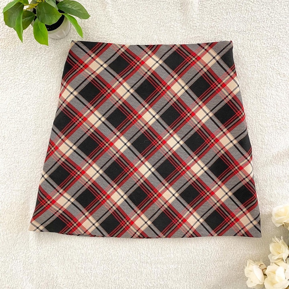 NWT H&M plaid skirt